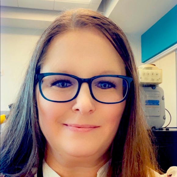 Meet your Posher, Cristin - Picture 4 of 4